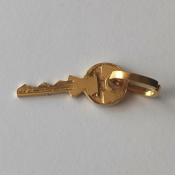 Key Solid Yellow Gold Pendant Charm - Picture 7 of 13